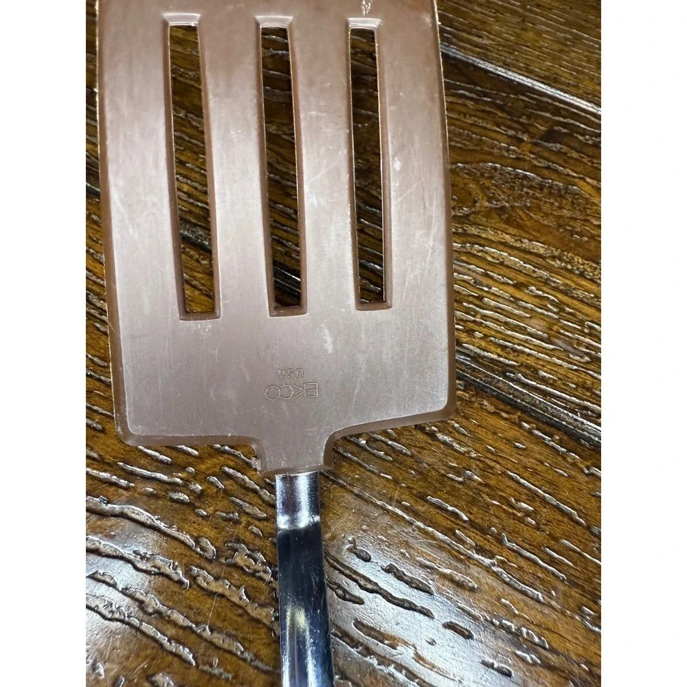 Vintage EKCO USA Slotted Turner Spatula Kitchen Utensil Baking Cooking Tool